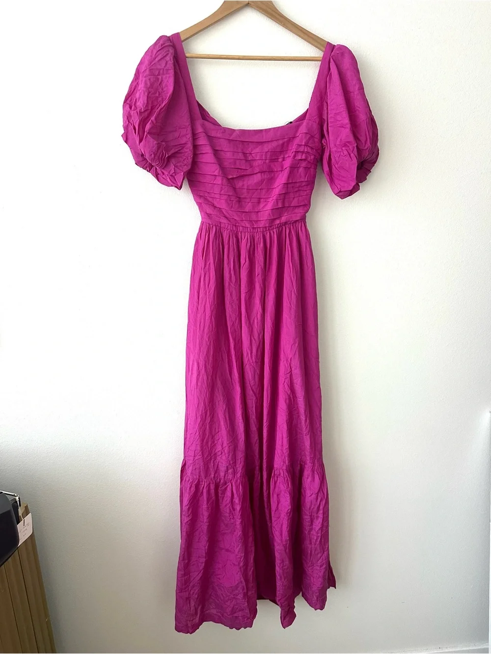 Abercrombie & Fitch pink fuschia puff sleeve maxi dress